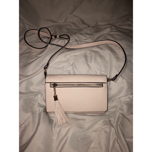 Forever 21 Handbags - NWOT Forever 21 Purse